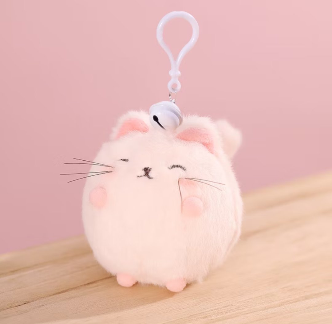 imzie111's tweet photo. Definisi bag charm impian! Kostum anggurnya gemes banget, apalagi ada pita bordir Sylvanian-nya. Auto masuk wishlist koleksi! 🛍️✨

LOKALAN GAK KALAH BAGUS LOH.. https://t.co/HdFJu8b5I8