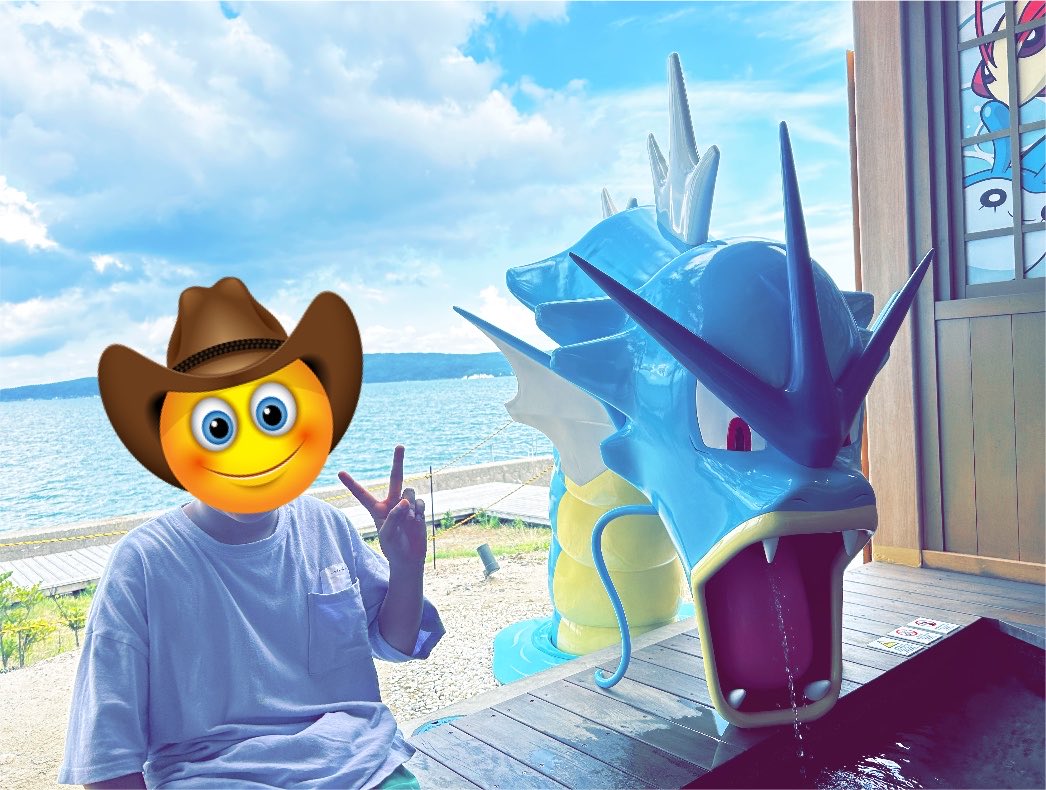 kai_king69's tweet photo. 足湯に浸かってゆっくりしようと思ったらポケモンいましたわ( * ॑꒳ ॑*)
大行列だったけど疲れ吹き飛んだー♨️ https://t.co/xTVNlTqHR7