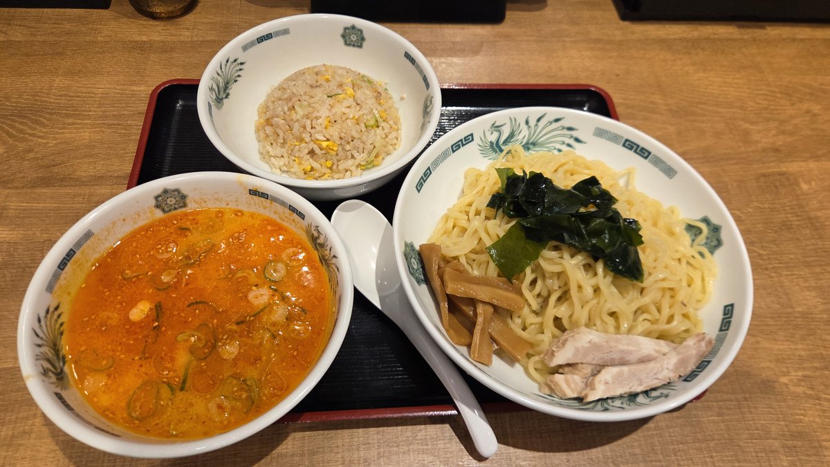 N_ot_Applicable's tweet photo. 熱烈中華 https://t.co/nDnGTUqpYo