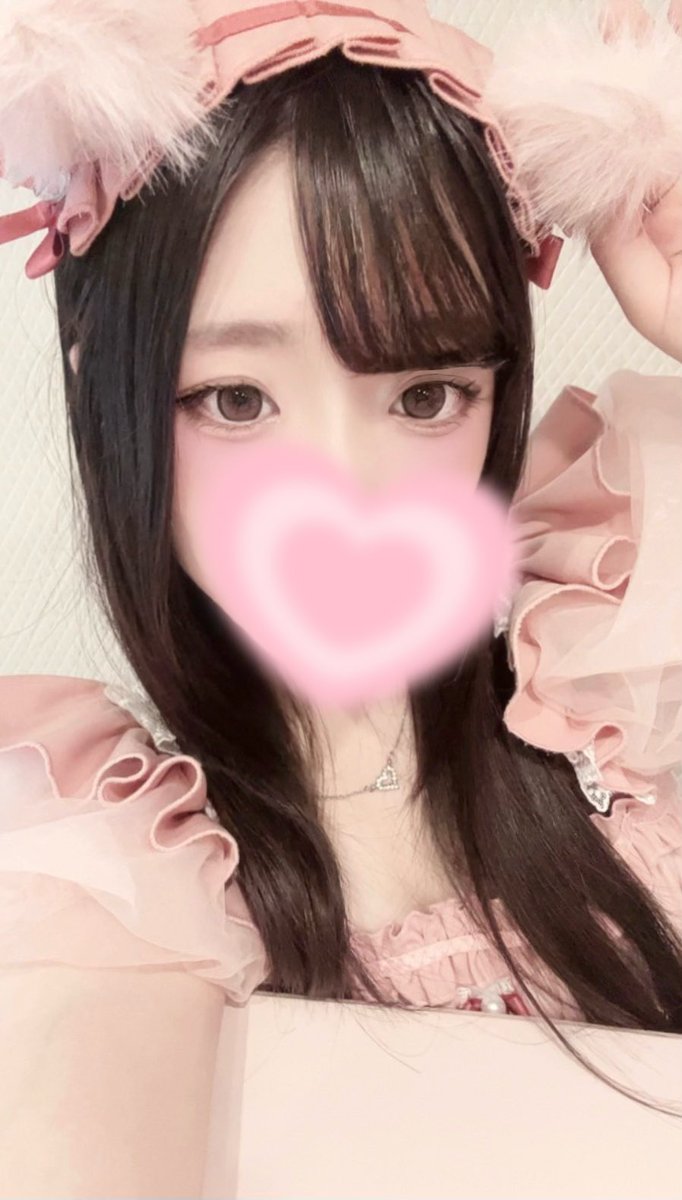 fv1_px's tweet photo. 今日の写真じゃないけど❕
14-20いてるよ！暑いけど頑張ってこー(ง ･֊･)ง´-ご帰宅、遠隔お待ちしてます

 #コンカフェ  #いいね返し  #広島 https://t.co/XYNGkl1cOK