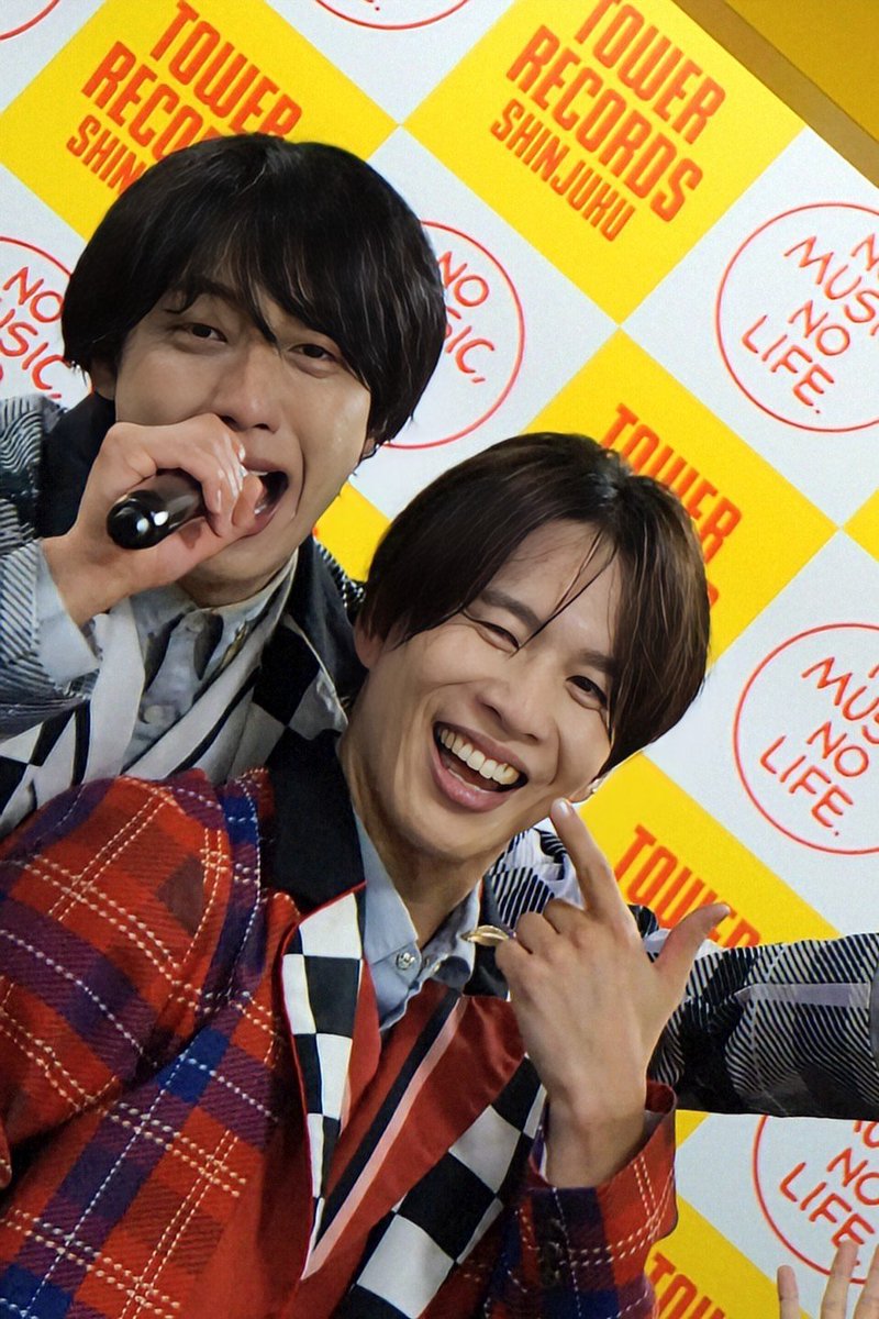 K___a0327's tweet photo. 2026.07.30 タワレコ新宿🎤

 #菅井義久 (@akichan1216 )
 #二ノ宮一馬 (@kzmaru215 )
 #甘党男子

🍞🥐🥨🥯🍞🥖 https://t.co/BmzmIV6tR0