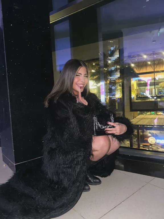 baddiesaws's tweet photo. متعينا يا بسمله بلحمك الملبن ❤️🤤 https://t.co/juyUjyGHgY