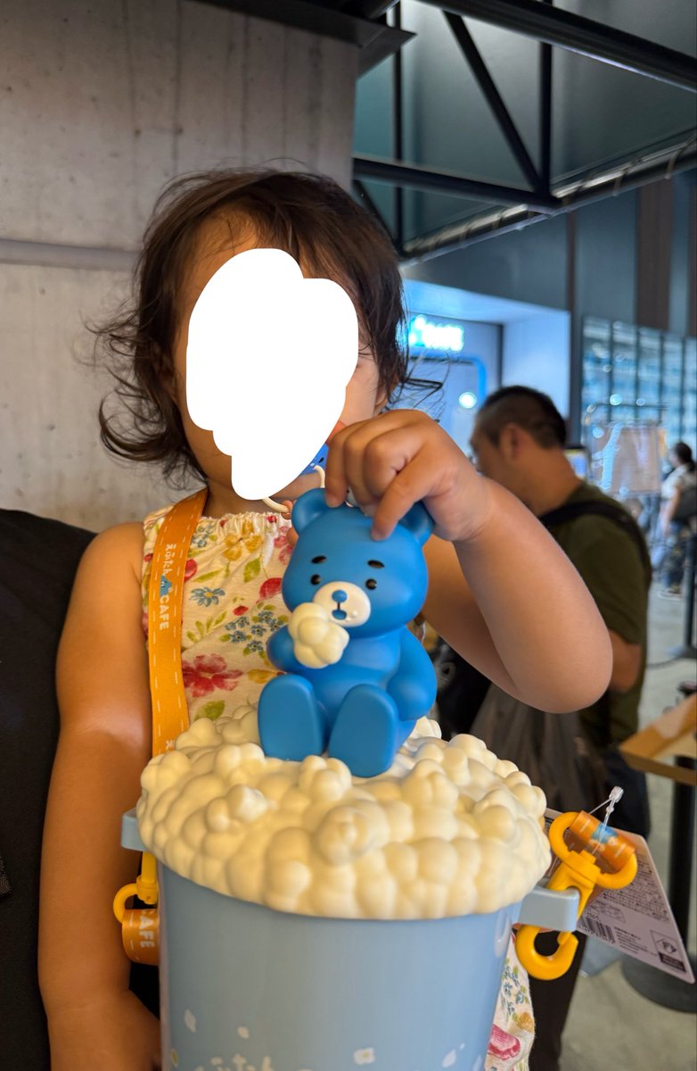 debumi1989's tweet photo. 実家帰ってきたー
今日はエスコンで試合！
頑張れ楽天　でもエフタンはめっちゃ可愛い💕　大好き

ポップコーンバッグ買っちゃった(笑)
めっちゃいい席！

妹が中島#32 推しになったから
代わりにいっぱい見ておこう(笑) https://t.co/U1AL8UYdwQ