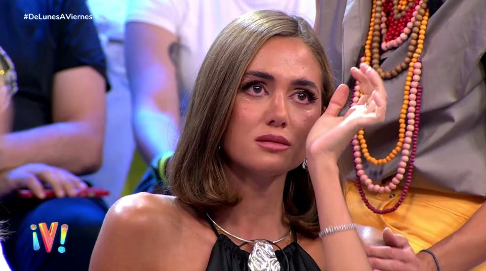 Dos30TV's tweet photo. #DeLunesAViernes en la tarde de @telecincoes vuelve a ser LÍDER de las cadenas comerciales con un 8.7% y 567.000 de audiencia media

🔵 Suma 1.672.000 espectadores únicos

🔵 Termina rozando el 11%

#QueVivaLaTele #Audiencias https://t.co/CCO2W0lI1q