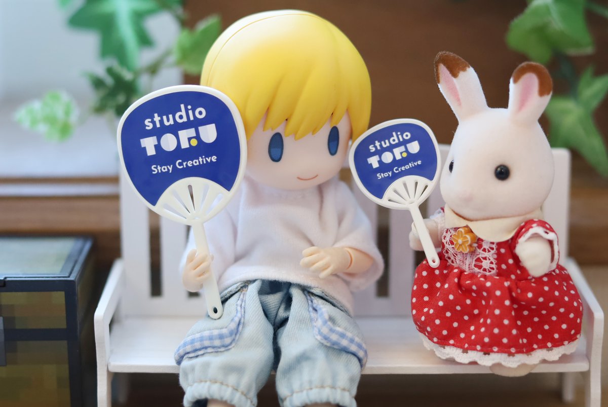 tofu56's tweet photo. セリアのミニチュアうちわ用に、柄を自由に作れるジェネレーターを作りました✌
オリジナル画像や文字を入れて、PNG保存→ローソンでシールプリントもできます。
#studioTOFU #ミニチュア #ドール #シルバニア #うちわ
https://t.co/RuyXjH4M7F https://t.co/4rYD9Fq3tk