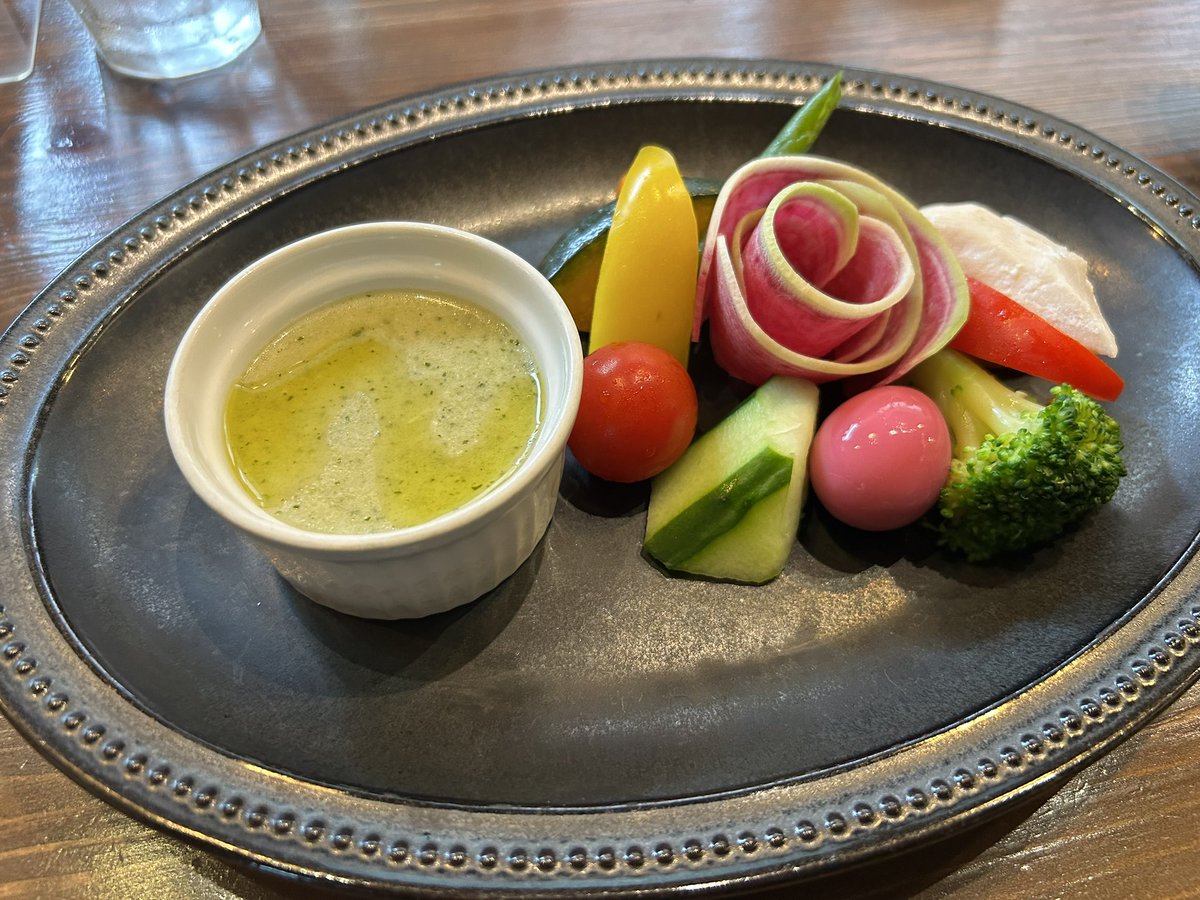 Ryokun_uta's tweet photo. 特別な日には特別なご飯 https://t.co/l6uDbKu5vz