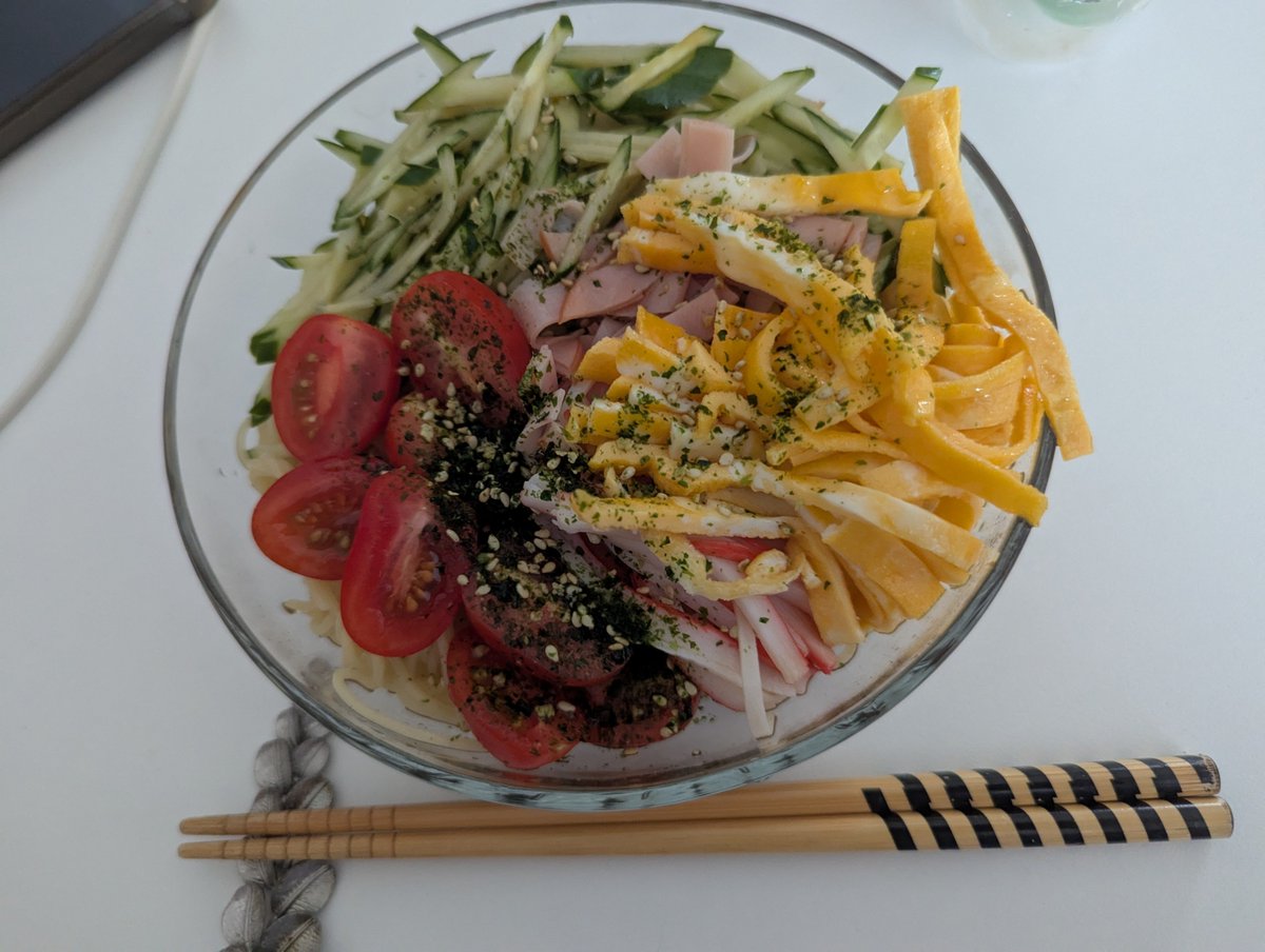 murata_22N11's tweet photo. これは病院帰りでバッテバテのわたしに、夫が作ってくれた世界一美味しい冷やし中華
#おうちごはん #夏休み https://t.co/JX3gdrEGn6