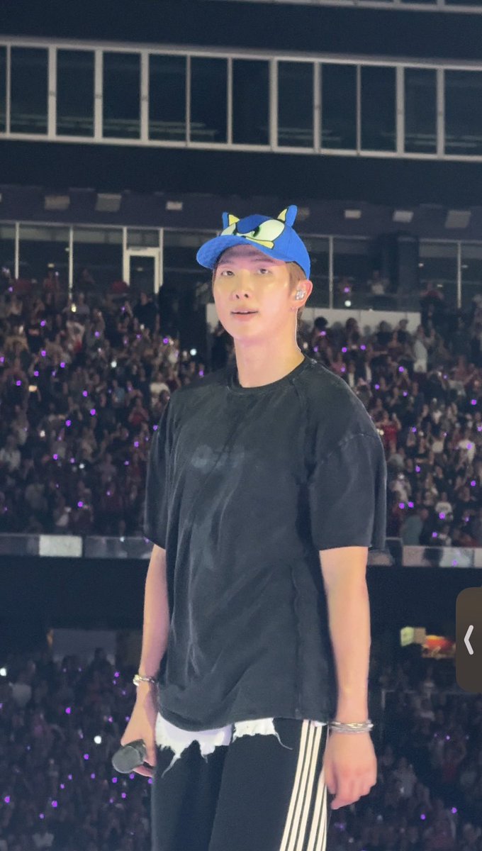konpeitokoo's tweet photo. I’m real crazy https://t.co/xHHaHqKDRX