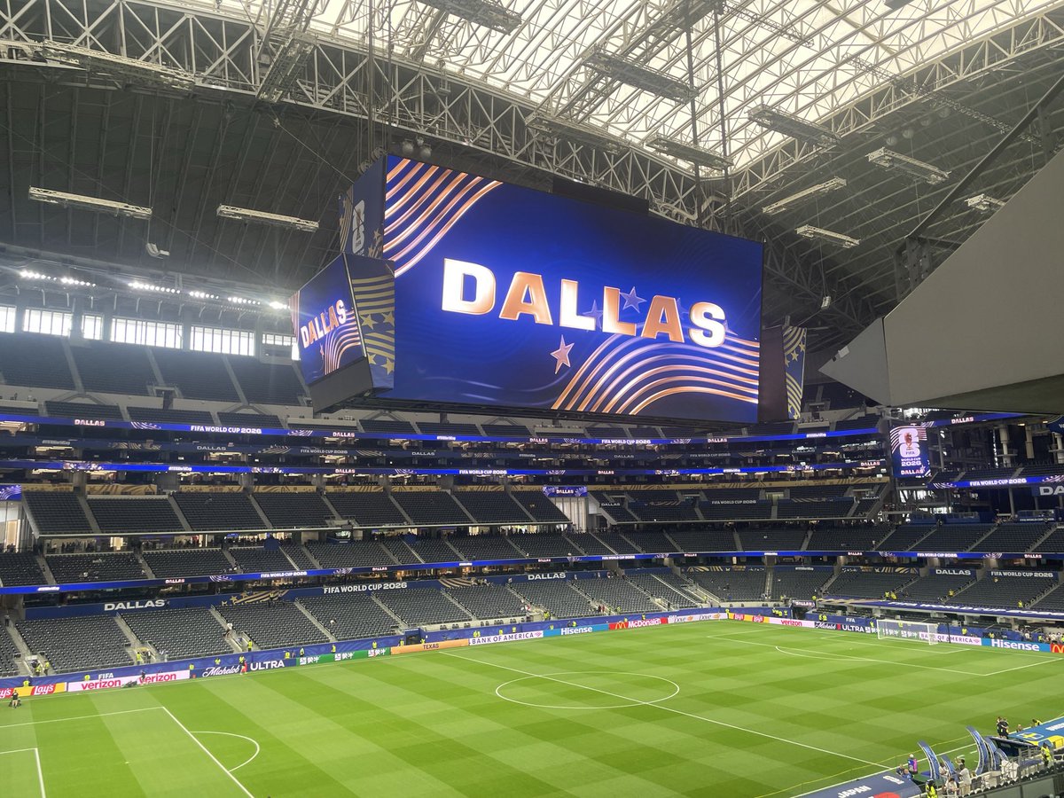 masataptrip's tweet photo. ダラスでワールドカップ観戦⚽️
NFL ダラスカウボーイズのホームスタジアムｰAT&amp;Tスタジアム、最大収容１０万人超
冷房が効いて快適なスタジアム

#北中米W杯観戦記 #FIFAWorldCup #Daihyo #Dallas https://t.co/1AYsEjMzTC