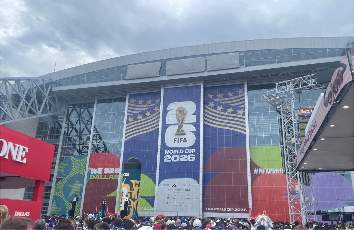 masataptrip's tweet photo. ダラスでワールドカップ観戦⚽️
NFL ダラスカウボーイズのホームスタジアムｰAT&amp;Tスタジアム、最大収容１０万人超
冷房が効いて快適なスタジアム

#北中米W杯観戦記 #FIFAWorldCup #Daihyo #Dallas https://t.co/1AYsEjMzTC
