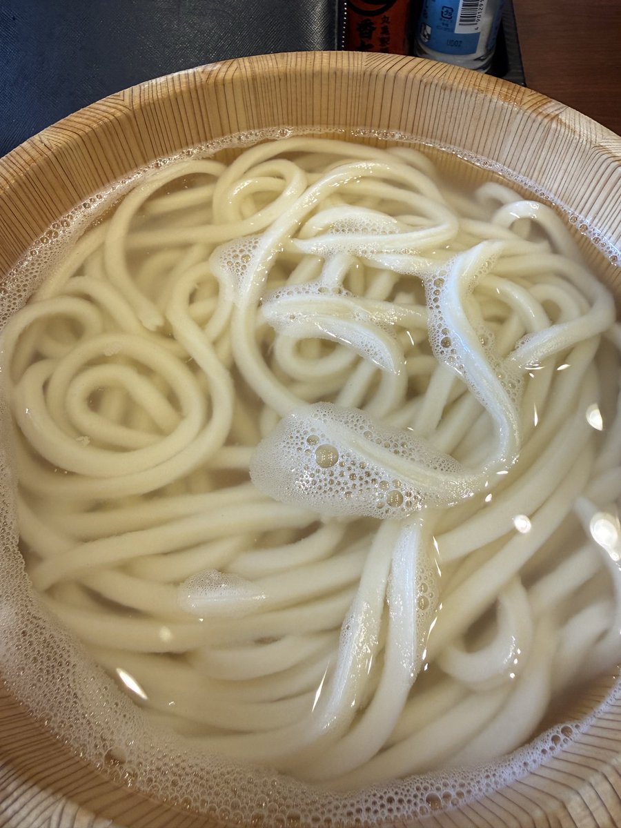 keisuke_kitchen's tweet photo. うどんは絶対的に釜揚げ

香川の時からずっと釜揚げ

暑い夏も
寒い冬も

釜揚げ一択 https://t.co/ECngQ8s5lk