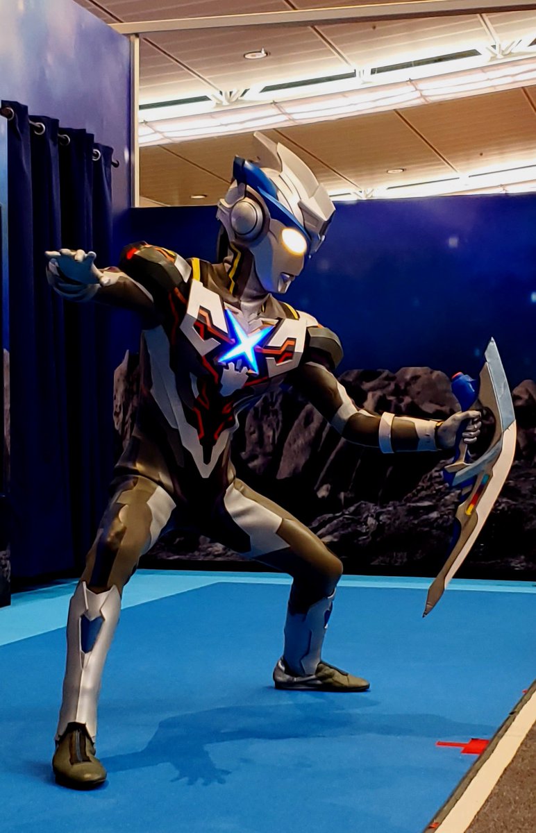 namco_hcnagoya's tweet photo. 【#ウルトラアスレチック 】
こんにちは！

本日は、
#ウルトラマンエクシードエックス
#ウルトラマンジード
の1ヒーロー交代登場撮影会を開催中！

16:00はウルトラマンジード
17:00はウルトラマンエクシードエックス
が登場！

整理券まだまだあります
ご来店お待ちしてます👍 https://t.co/JtdW0pWXOg