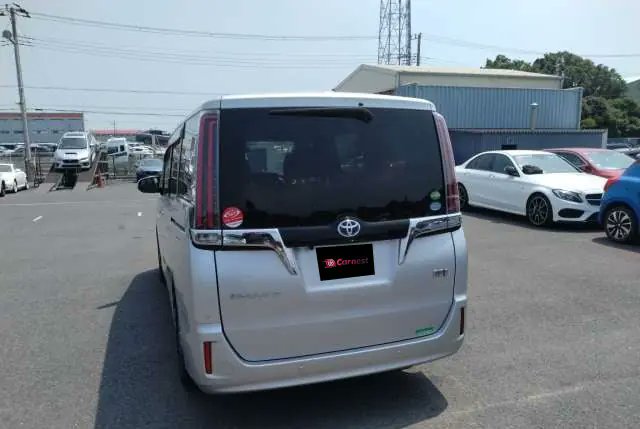 carnestke's tweet photo. SHIP DIRECTLY WITH US AND SAVE!
2019 TOYOTA ESQUIRE XI 1800CC HYBRID_PETROL CVT

CIF: KES 1,549,600
DUTY: KES 741,118
CLEARANCE: KES 70,000
TOTAL: KES 2,360,718

With only 30% of the CIF Value (KES 464,880) you have the unit shipped
https://t.co/vi1tpTX8zc

#carnest #carImport https://t.co/7ooJiPMDgY