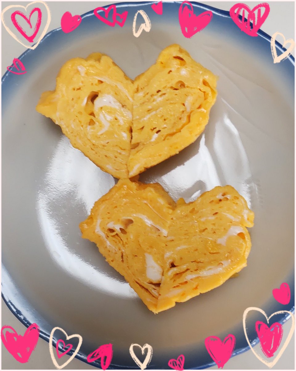 hiroundertree's tweet photo. 今日は弟の命日でした
ハート❤︎の卵焼き作って
お供えしといた☺️
可愛く出来てるでしょ🥰 https://t.co/rdunRSwJ2Y