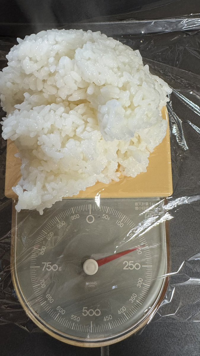 A_KyoJyu's tweet photo. ダイエットするなら
これはやっとこう的なやつ

米は毎食の分量を計ろう https://t.co/OFeNZC9OWD