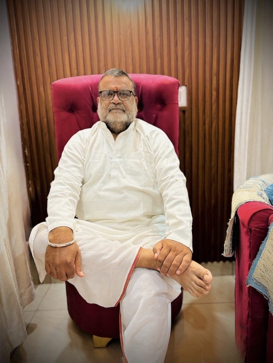 SANJEEVactivist's tweet photo. ये तो अपनी अपनी समझ है जनाब,
कोई कोरा कागज पढ़ लेता है तो कोई पूरी किताब नहीं समझता।" https://t.co/AdpSw41vHa