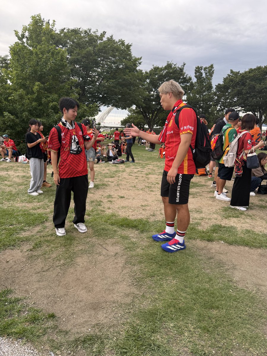 grampusmama's tweet photo. 今まで見たことなかったけど、初めて見たーー！！ https://t.co/LTZS8QnSvx