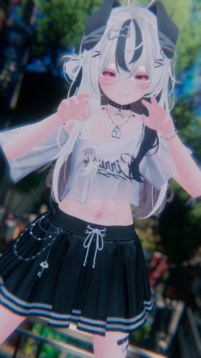BryzerVRC's tweet photo. Rawr~! https://t.co/4wF2ziNp2Y