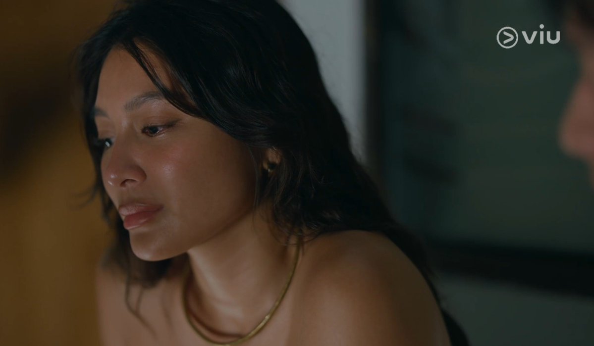 chchsdrfngrl's tweet photo. Grabe rin pala yung kwento ng buhay ni Caitlyn.
#LSJaoMeetsCaitlyn
#LoveSiargao
#NadineLustre https://t.co/opSeyQ5Qn2