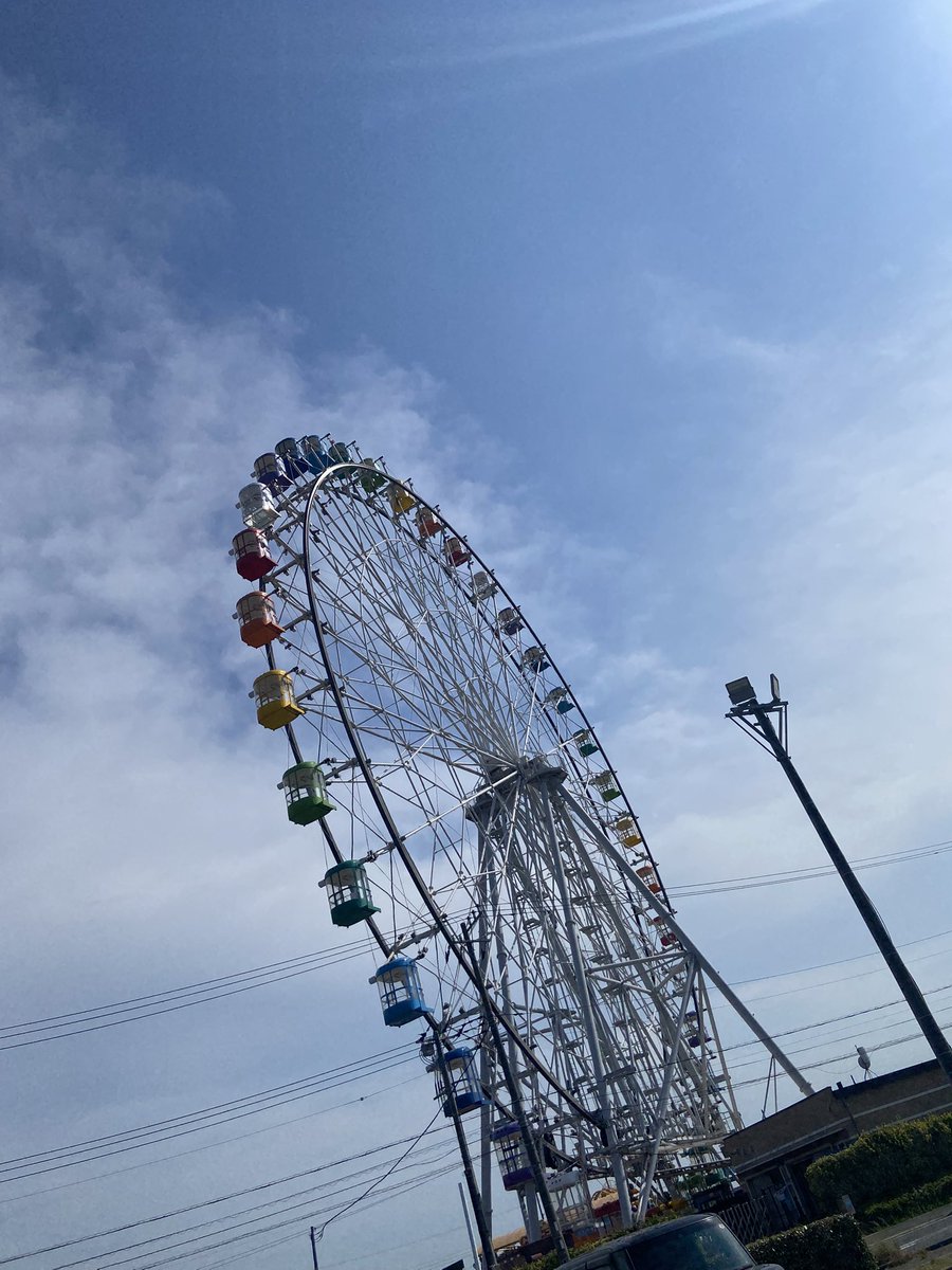 tyc39's tweet photo. 先週3回、今週2回も木更津へ!!
晴天から黒い雲が(*'▽'*)♪
明日は市原市内で行動する予定です。
暑いから水分補給しっかりしてくださいm(_ _)m https://t.co/EQRtcbjVxH