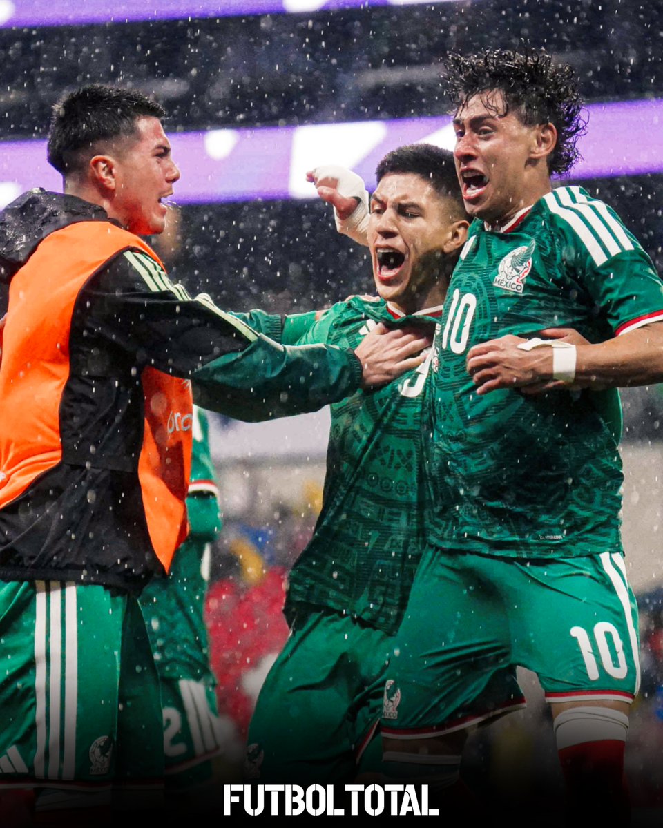 futboltotal's tweet photo. ¡MÉXICO A LOS JUEGOS OLÍMPICOS! 🇲🇽😍👏🏼

ÉPICA REMONTADA de la Selección Mexicana 2-1 ante Canadá en las semifinales del Campeonato Sub-20 de CONCACAF para meterse a la gran final y...

¡Conseguir el boleto a los Juegos Olímpicos de Los Ángeles 2028! 🏅 https://t.co/IcvmSA9hxG