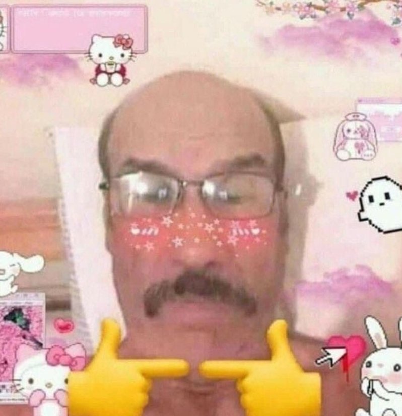 Gabs_kookiee's tweet photo. @xunj4359822 @chenjia92574876 Las cuelgo si tú colocas estás en tu cuarto también 🥺 https://t.co/P04Ynel4A3