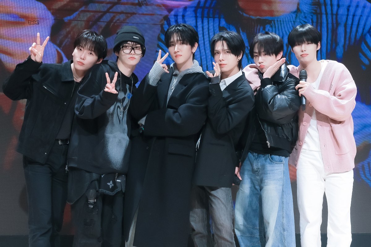 Ozzxng3's tweet photo. 251130

#엘라스트 #ELAST https://t.co/yfBRYaipUn
