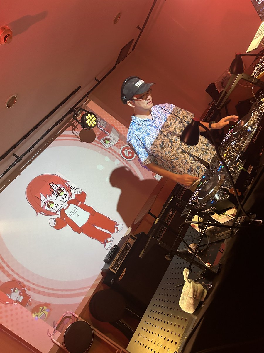 Feartan0808's tweet photo. VTuber枠、2番手PORIさん‼️
かましちゃってください‼️
#VVBASE https://t.co/gQOizX49Wr
