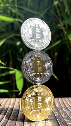 Enoch18963's tweet photo. Halving giảm block reward 50%. Không phải giảm coin tối đa.
AwR https://t.co/FGApxc6t1d