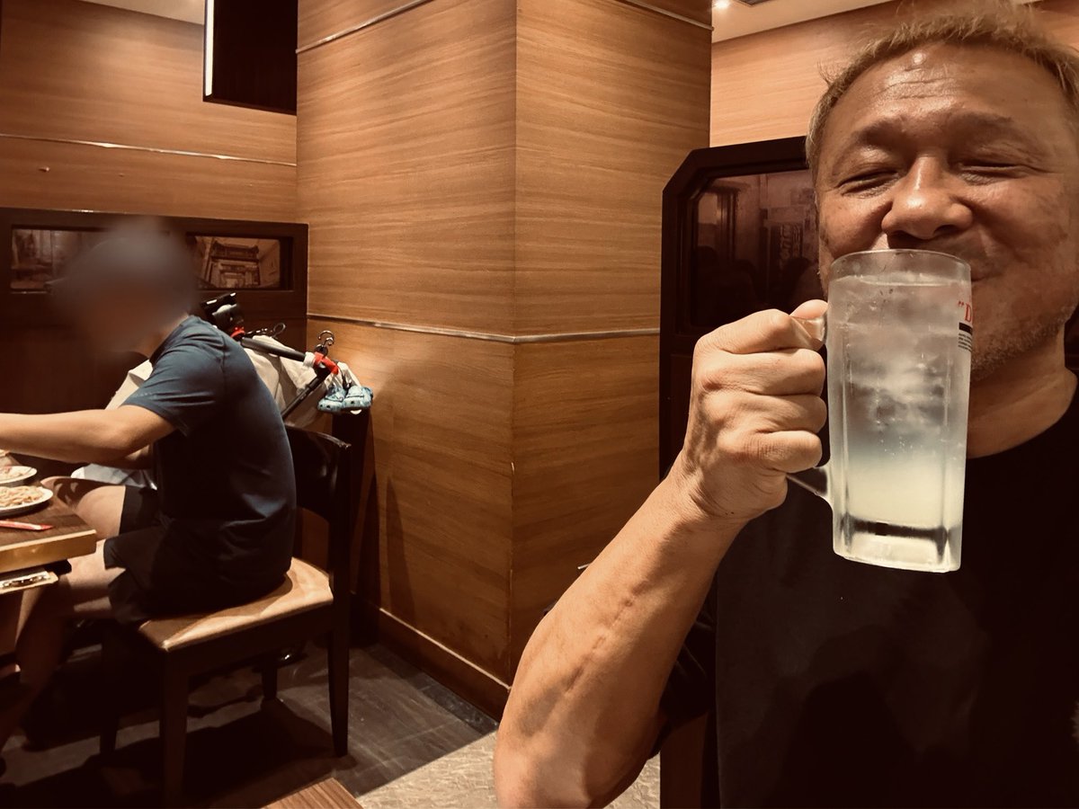 daichanbomber's tweet photo. 昼間っからさ~せん! 
#レモンサワーからの 
#鶴橋風月 
#渡辺智子的な 
#yokohama https://t.co/Mx3nrd5VPC