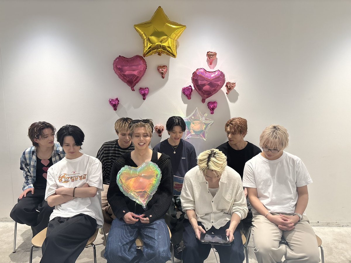 buddiis's tweet photo. ただいまインスタライブ中！

※本日アーカイブ残りますので見逃した方はぜひアーカイブからご覧ください🌟 https://t.co/IrS4xYVHXK