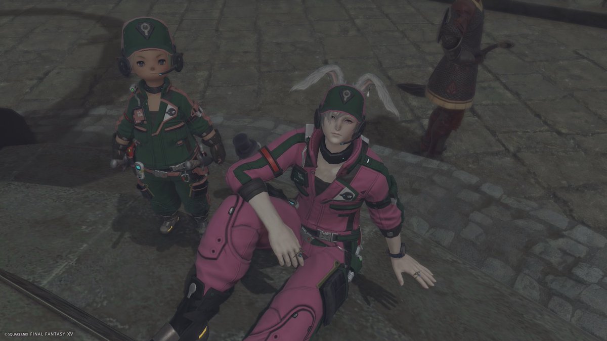 Hal_J_HD's tweet photo. 旦那の討滅手帳埋めながらタクシーやって来た☺️wwwwwwwwwwwwww
その間ずっと白魔なんだけどヒラ楽しい♪ https://t.co/u5HqEXUeFS