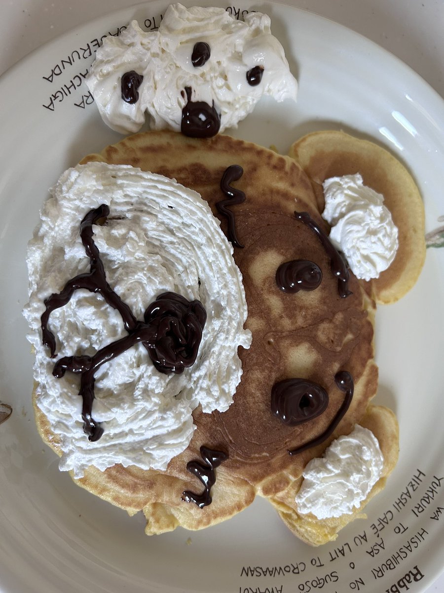 ginga1245's tweet photo. くまパンケーキ🧸 https://t.co/skKq0OfBkk