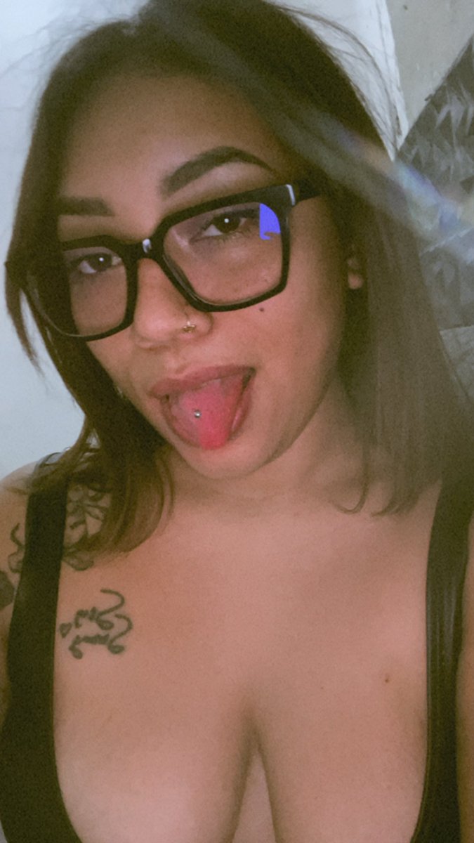 dafnEcheverria's tweet photo. Ya andaba cieguita ahora no me engaña ni el mejor de los mentirosos 🤓
#mexicana #noviavirtual https://t.co/FdJ3Wo0qAi