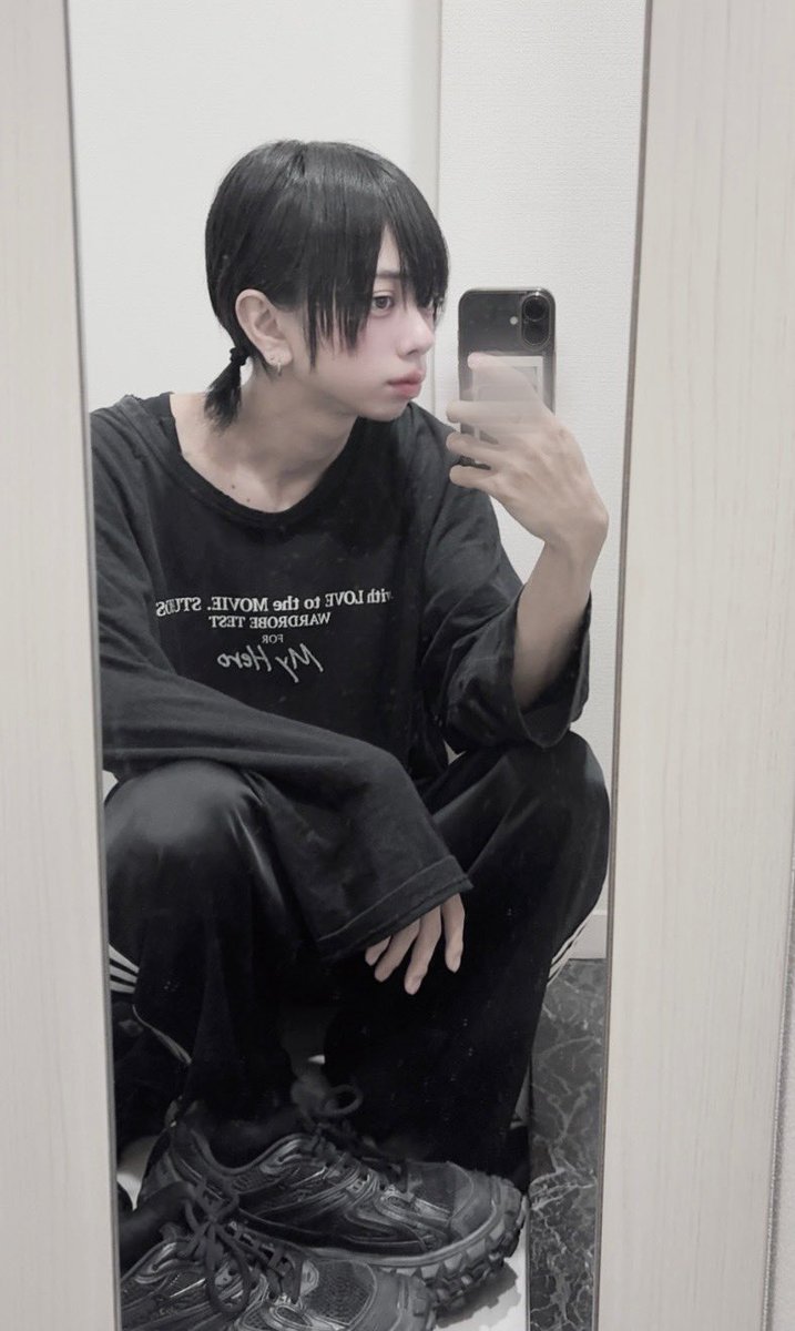 aNo_kinoko's tweet photo. 夏 https://t.co/qZLy7oRjzS