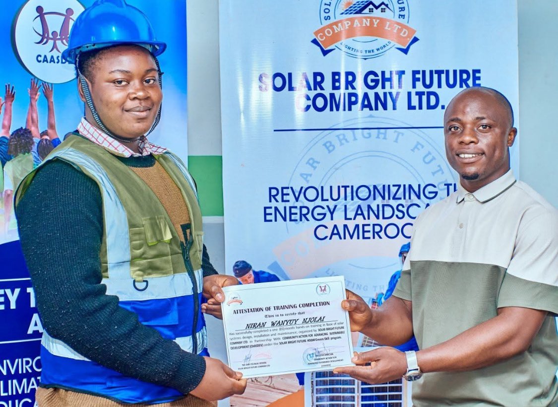 InfoCaasdev's tweet photo. Today, CAASDEV, in partnership with Solar Bright Future  Company Ltd awarded attestation of Training Completion to 23 secondary school students who successfully completed a one-month hands-on training in basic electricity, basic solar system design, installation, and maintenance https://t.co/XkjBpmYC2q