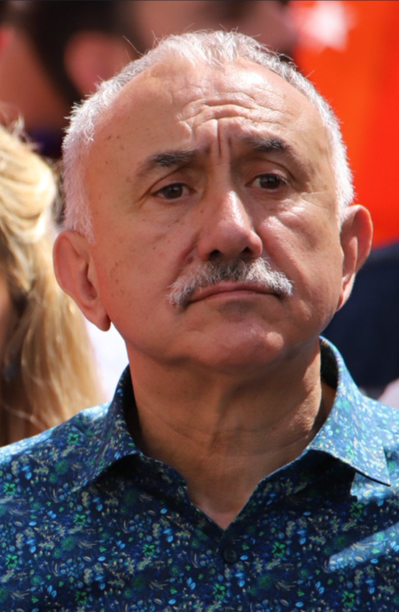 Robustiano21's tweet photo. Que dice Pepe Alvarez que a sus 70 años sigue siendo un "currante nato"

Decidle lo que queráis, que a mí me da la risa.
@SG_UGT https://t.co/oE1ivcYETz