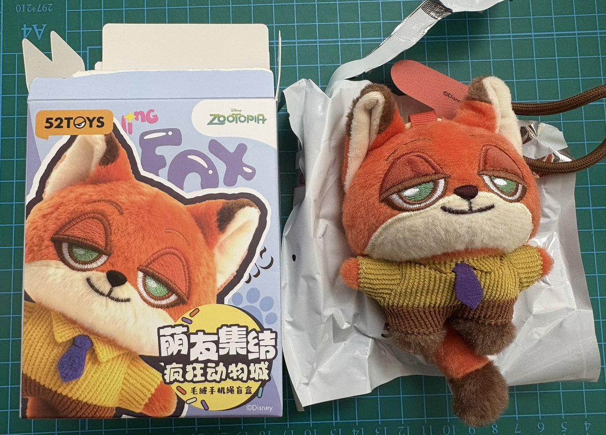 aka_ri0330's tweet photo. 【交換】
52TOYS ズートピア ディズニー Cute Crew キュートクルー キーホルダー ぬいぐるみ

譲　ニック

求　フィニック

郵送での交換

お気軽にお声掛けください🙇‍♀️ https://t.co/CHeY4lD9Yp