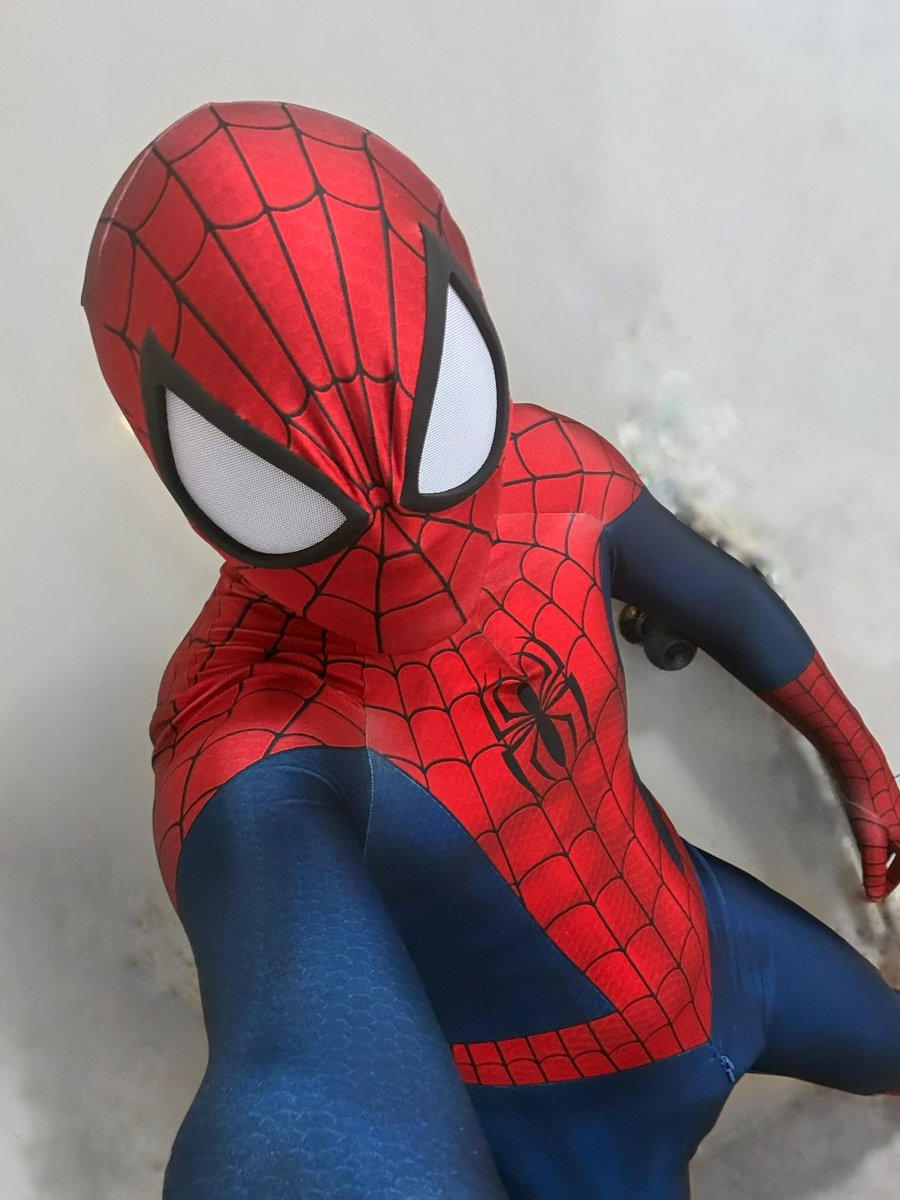 oood4353's tweet photo. #spiderman https://t.co/SbSZJekuGY
