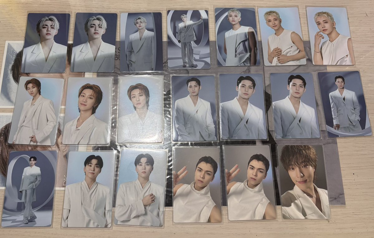 path_dk_cd's tweet photo. セブチ SEVENTEEN トレカ 交換 YAKUSOKU RIGHT HERE NEW_

譲:エスクプス ジョシュア ホシ ウォヌ ウジ ディエイト ミンギュ スングァン バーノン ディノ（画像1,2,3枚目）
求:ドギョム（リプ欄）

郵送同日発送📮
セルカ↔セルカ
異種交換🙆‍♀️ 
YAKUSOKU異種交換 n:1🙆‍♀️
 お気軽にお声がけください🙇‍♀️ https://t.co/A3bz8gp4LJ