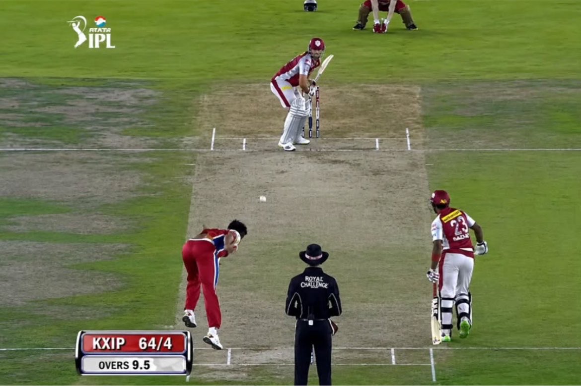 xzx_slipknot's tweet photo. No flat pitch, no batting paradise, just a once-in-a-generation knock. 👀
Punjab were 64/4 after 9.5 overs while chasing 191, and then David Miller arrived and smashed an unbeaten 101 off just 38 balls.
One of the most insane IPL run chases ever. 🥶 https://t.co/t80qsyzcLU