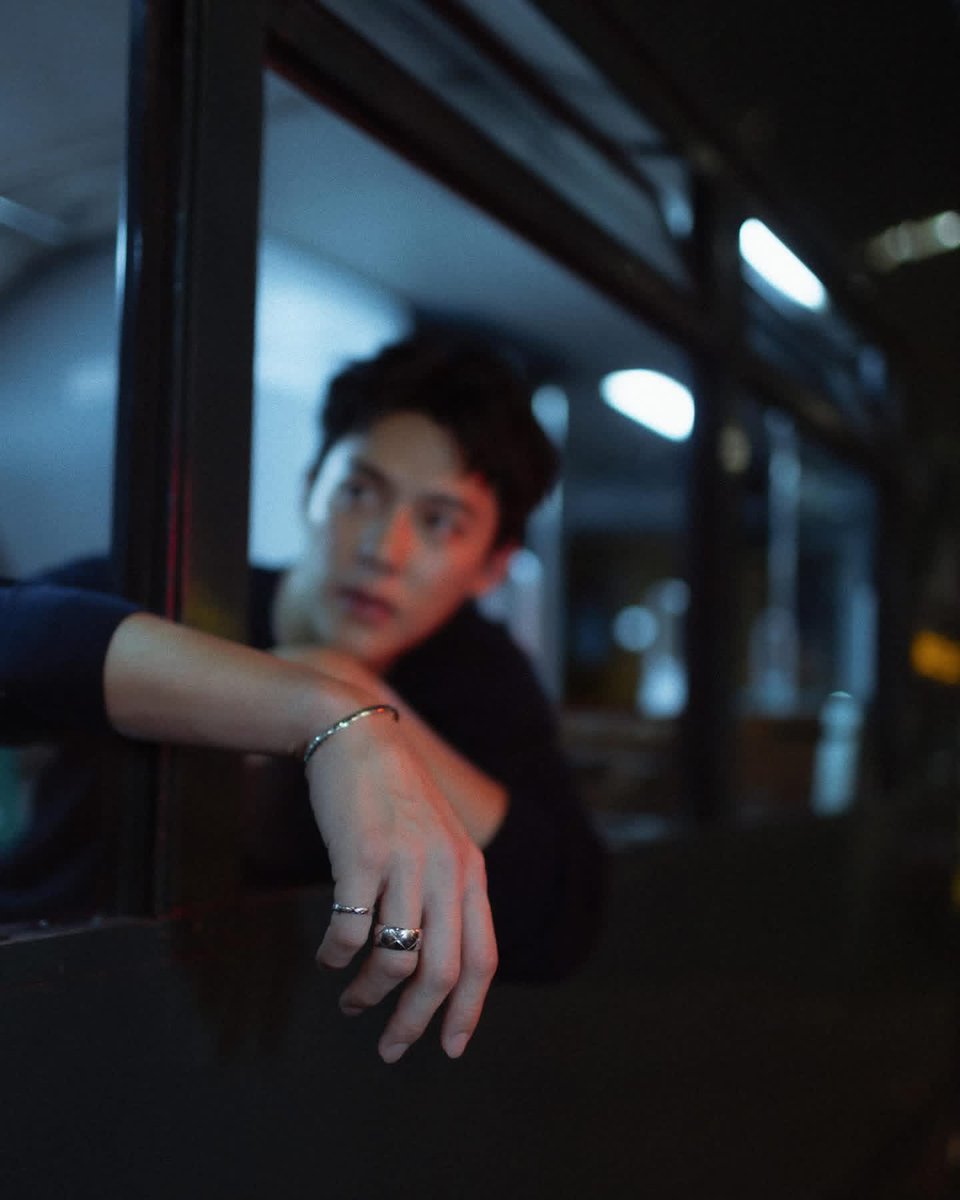 Prinfanclub's tweet photo. หล่อมากกกกก❤️

#COCOCRUSH 
#CHANELFineJewelry 
#mark_prin 
#BAZAARFashion 

Cr. #harpersbazaarmycover https://t.co/dZ3QGYaOZh