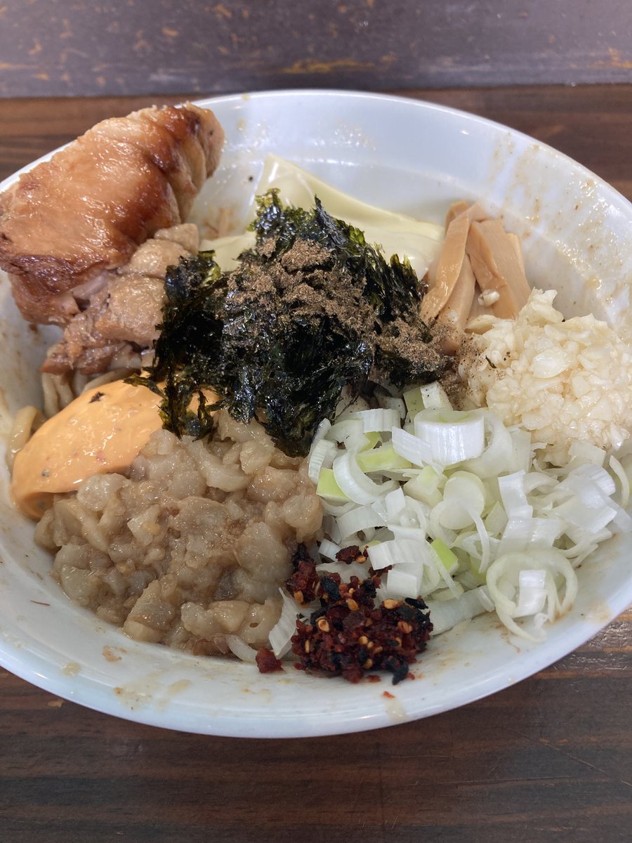Citrusorange13's tweet photo. ハイマウントJ@茨城県つくば市
たれそば中盛（トッピング全部）
こちら方面で用事があったため、行ったことないお店狙って訪問。小山のハイマウントは行ったことありますがJは初。
まぜそばよりたれそば間空いてるのでこっちのメニューを。
もっと食べれました笑🌋 https://t.co/rOosaq804Y