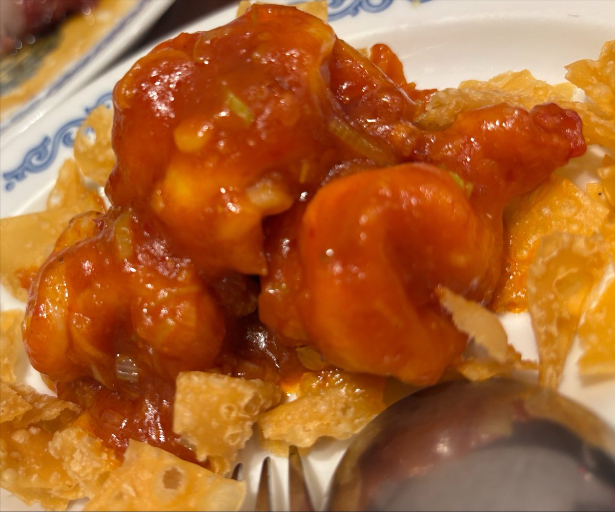 Maximumthebou's tweet photo. 今日は中華街で飯！
暑いし人多いけど美味かったからOKです！
やっぱり旅はいいねー https://t.co/M4yhRyFAgF