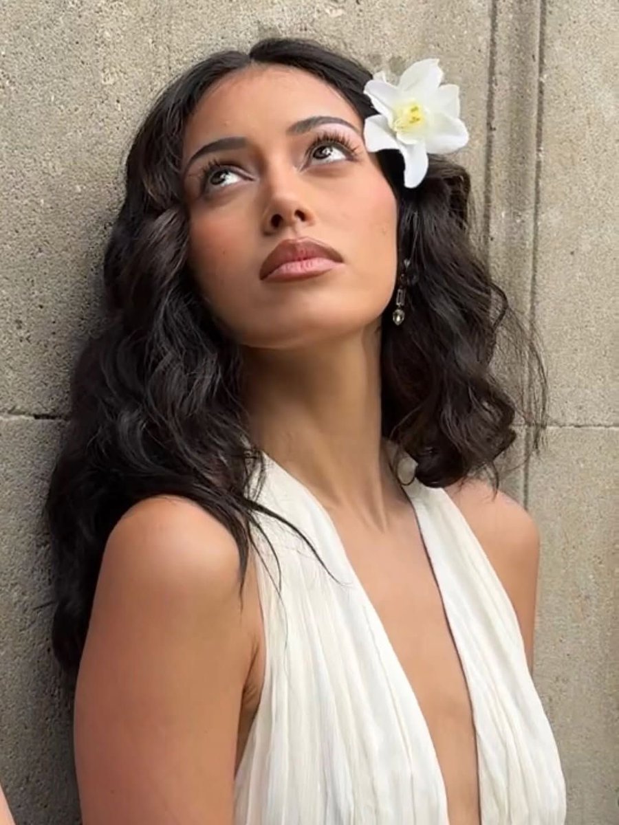 yslgirlx's tweet photo. Cindy Kimberly https://t.co/vbNLkyVWv1