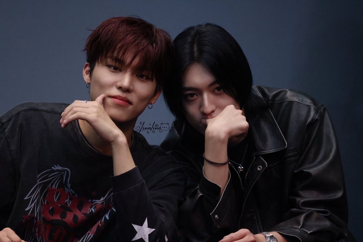 zeoonuuu's tweet photo. 팀 04즈에게 압도되어벌임… https://t.co/8ZaoLjk8E7