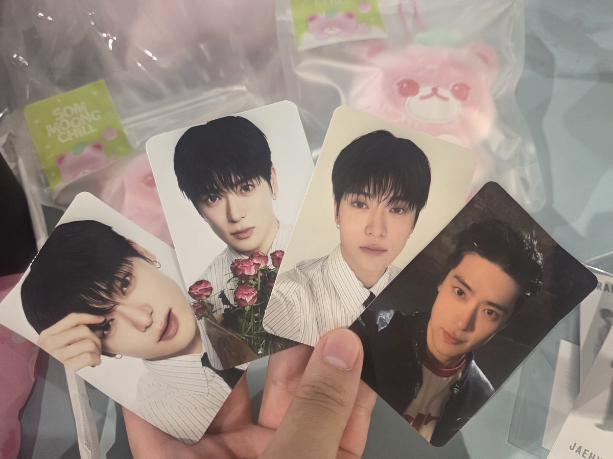 roseee0214's tweet photo. 꺄 너무 이뻐어ㅜㅠ https://t.co/xScgwhgK4V