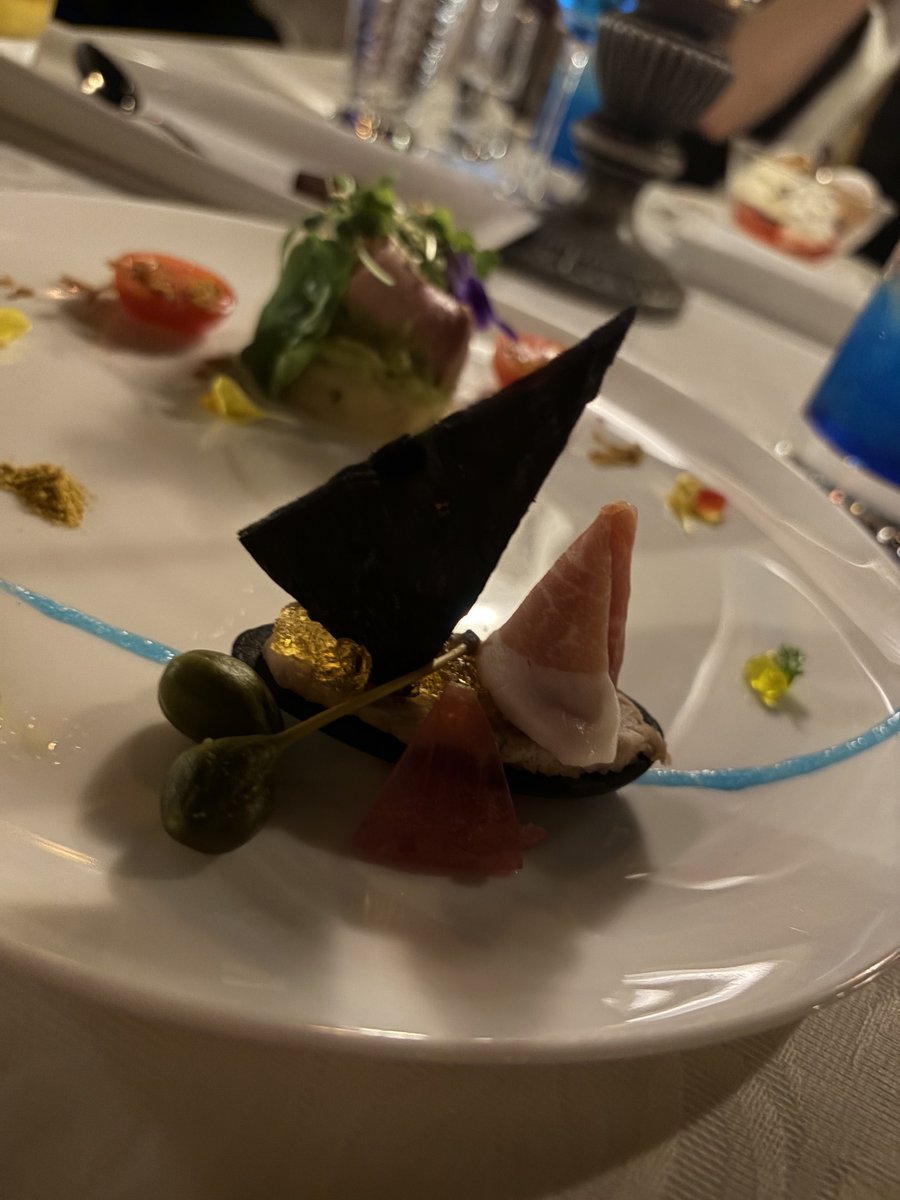drunk_seaslug's tweet photo. いまこれ https://t.co/kXb18y14Iq