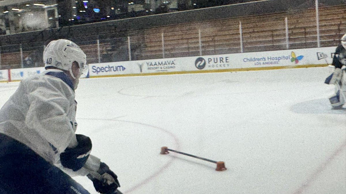 jordanellner's tweet photo. @DobberHockey More video and photos from today. Pat Brisson was also there and they spoke after the skate. https://t.co/DahwRZFY00