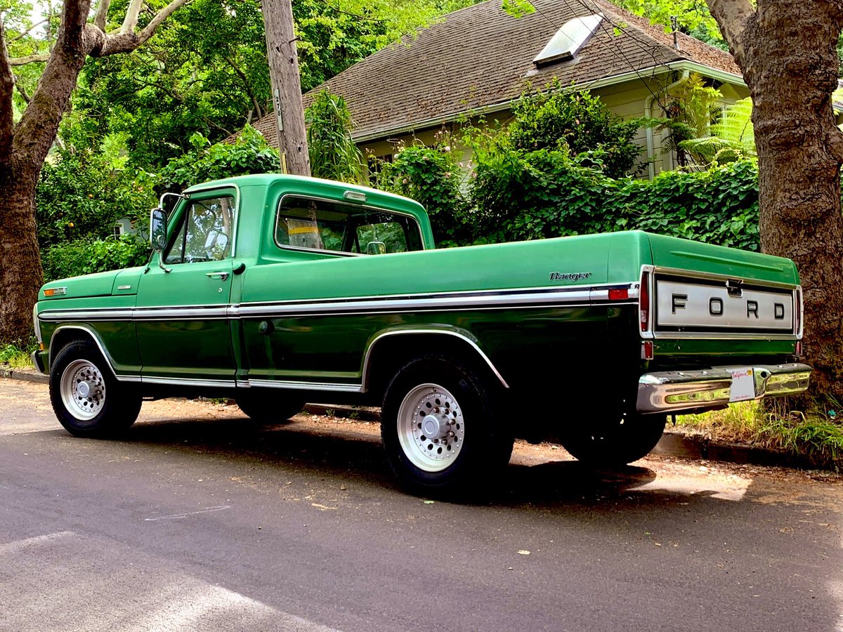 SFcarspots's tweet photo. #FordFriday Spotted this cool “Bumpside” 1971 Ford F100 Ranger XLT Camper Special Pickup.
#Ford #FordF100
#FordF100Ranger #FordF100RangerXLTCamperSpecialPickup #FordPickup #F100RangerXLTCamperSpecialPickup #F100RangerXLTCamperSpecial
#F100RangerXLT #F100Ranger #F100
#Bumpside #BumpsidePickup #FordMotorCompany #FordMotors #FordTrucks #BuiltFordTough #AmericanTruck #AmericanPickup #carspotting #carhunting #SFcarspots #FordbySF #FordTrucksbySF
Spotted 03/29/2026 Picnic Valley, San Rafael, CA